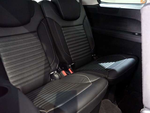Mercedes-Benz GLS 4