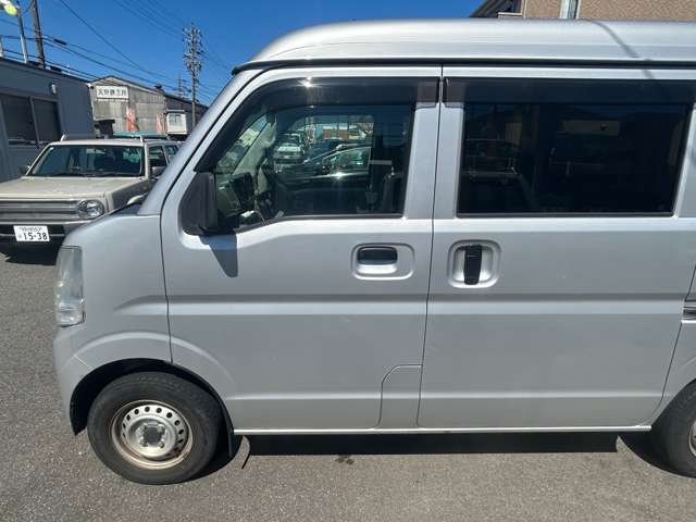 Nissan NV100 Clipper 3