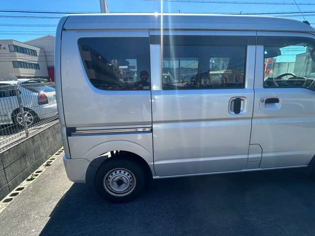 Nissan NV100 Clipper 7