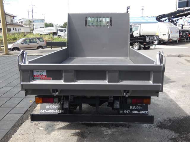 Mitsubishi Fuso Canter 8