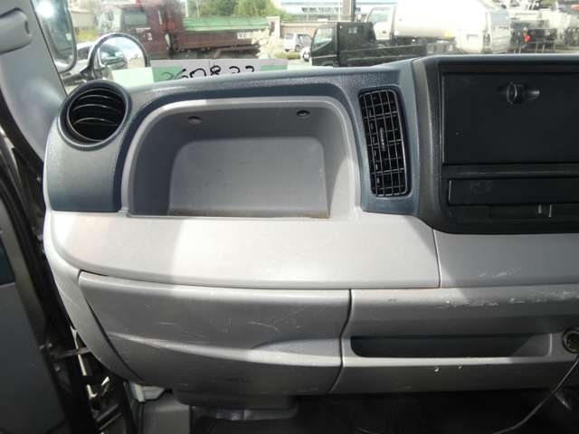 Mitsubishi Fuso Canter 11