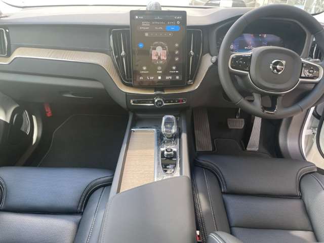 Volvo XC60 9