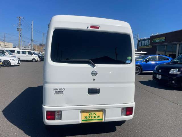 Nissan NV100 Clipper 11