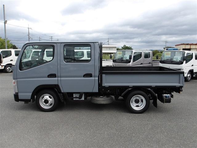 Mitsubishi Fuso Canter 9