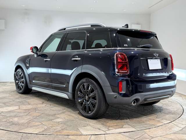 MINI Crossover 8