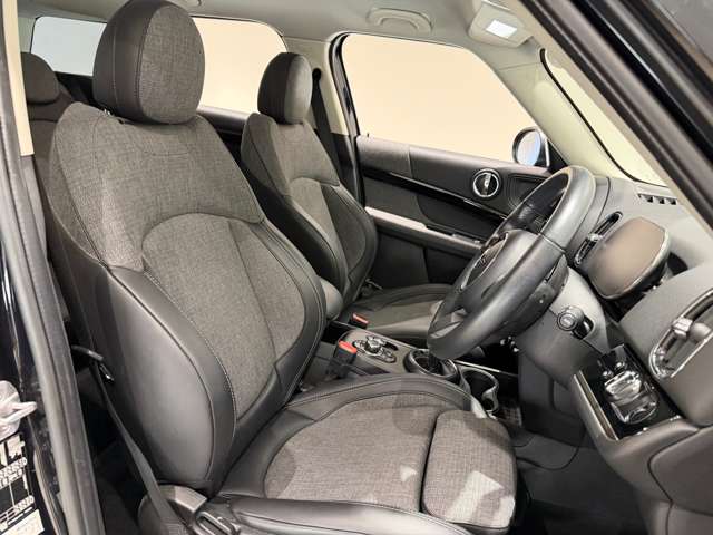 MINI Crossover 10