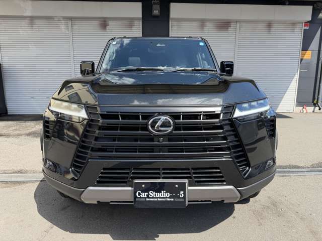 Lexus GX 2