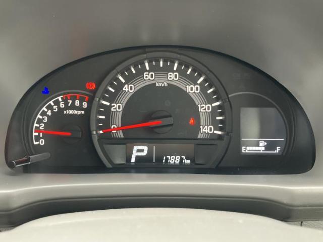 Suzuki Every 12
