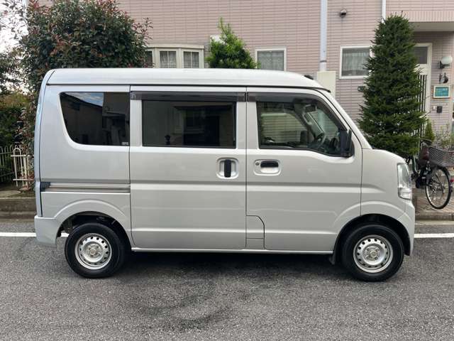 Nissan NV100 Clipper 5