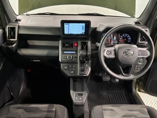 Daihatsu Taft 8