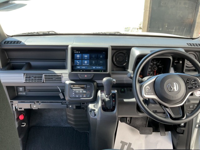 Honda N-VAN 11