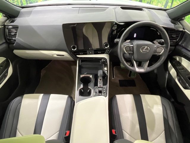 Lexus NX 2