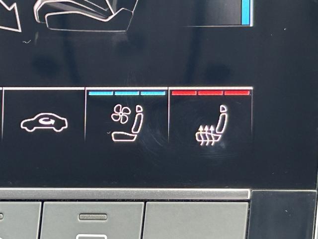 Audi Q8 9