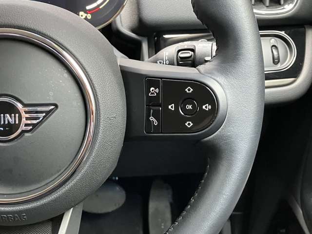 MINI Crossover 9