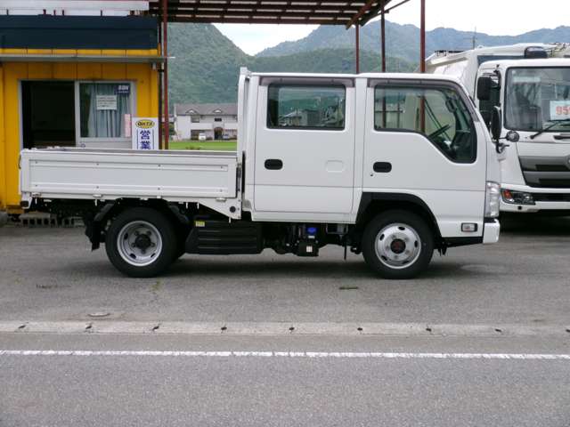 Isuzu Elf 4