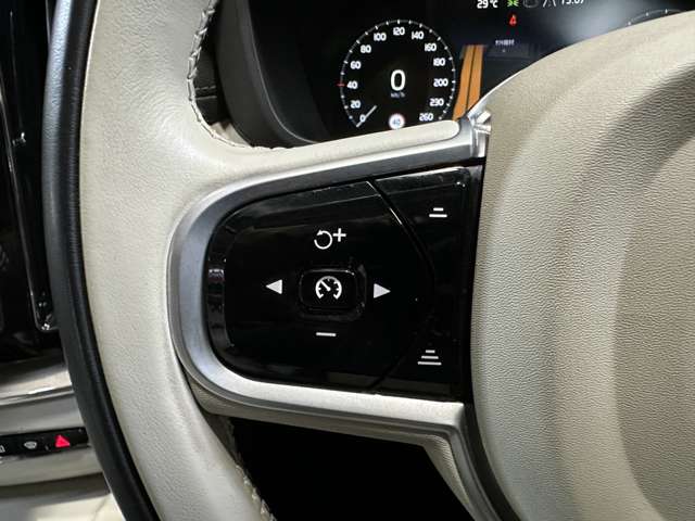 Volvo XC60 12