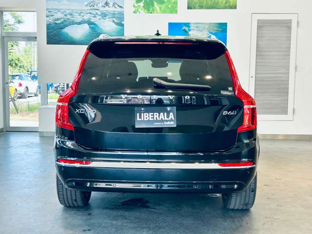 Volvo XC90 11