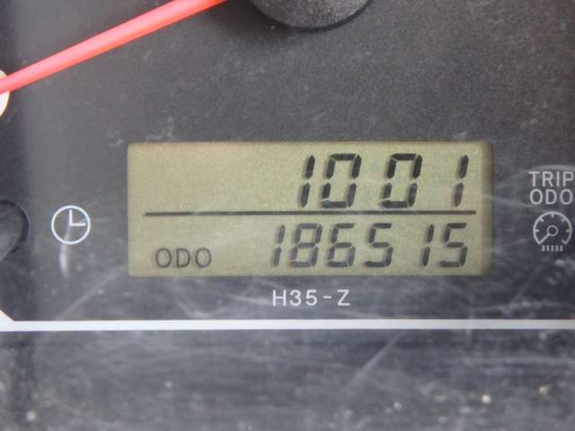 Toyota Regius Ace 2