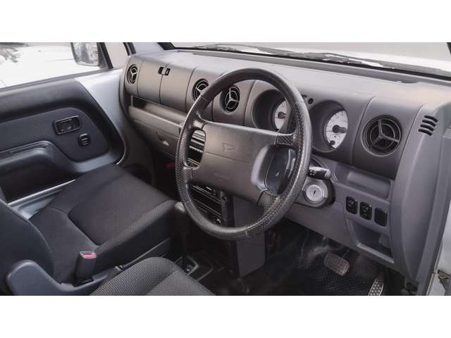 Daihatsu ネイキッド 3