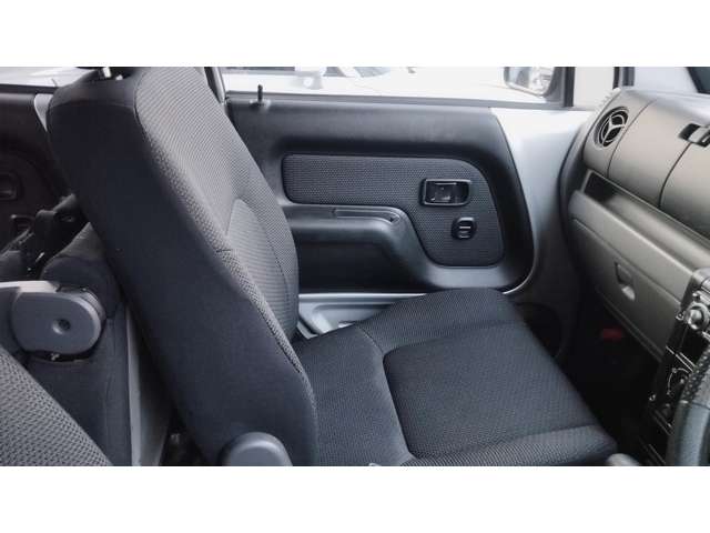 Daihatsu ネイキッド 10