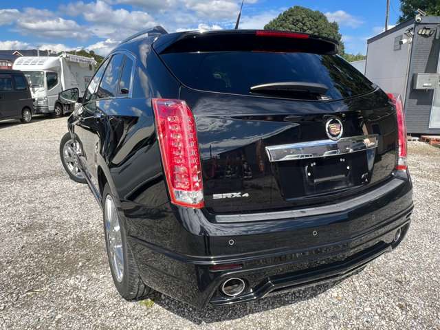 Cadillac SRXCrossover 7