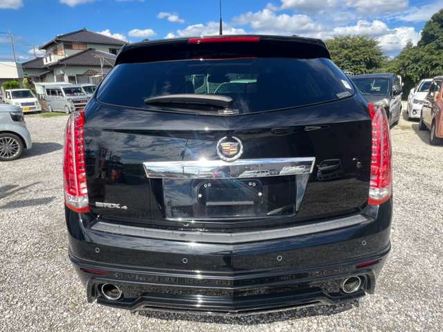 Cadillac SRXCrossover 8