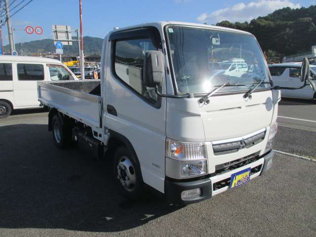 Mitsubishi Fuso Canter 3