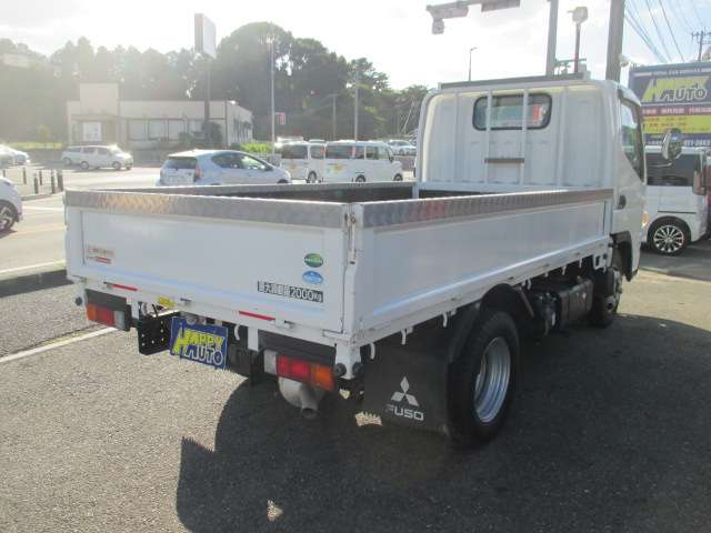 Mitsubishi Fuso Canter 8