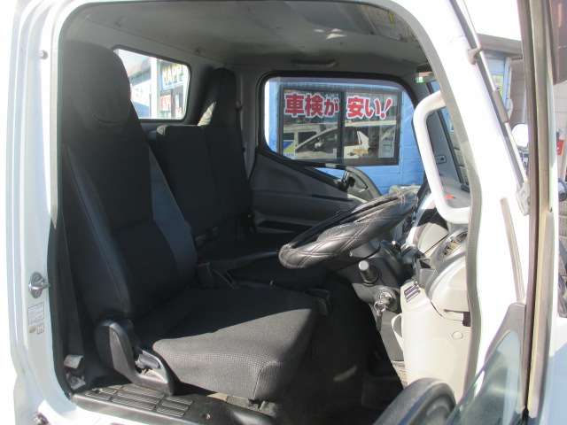 Mitsubishi Fuso Canter 10