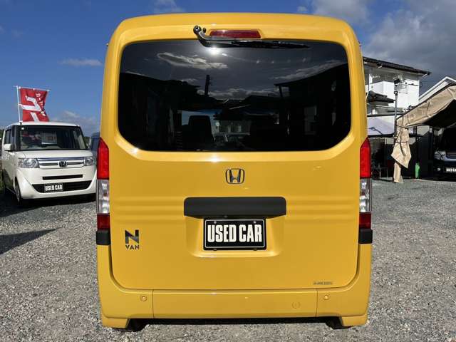 Honda N-VAN 8