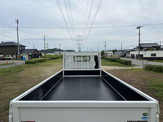 Mitsubishi Fuso Canter 7