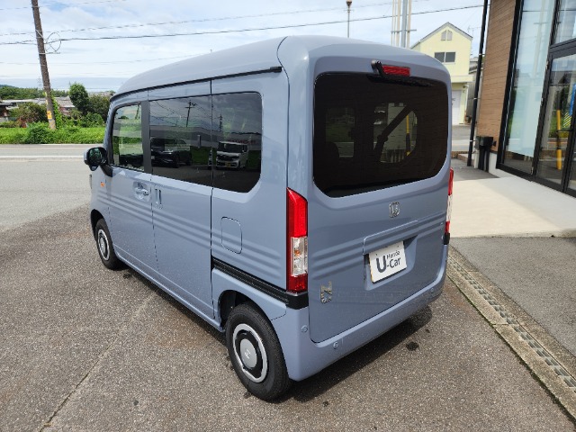 Honda N-VAN 8