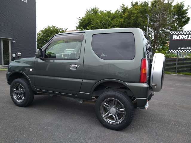 Suzuki Jimny 6