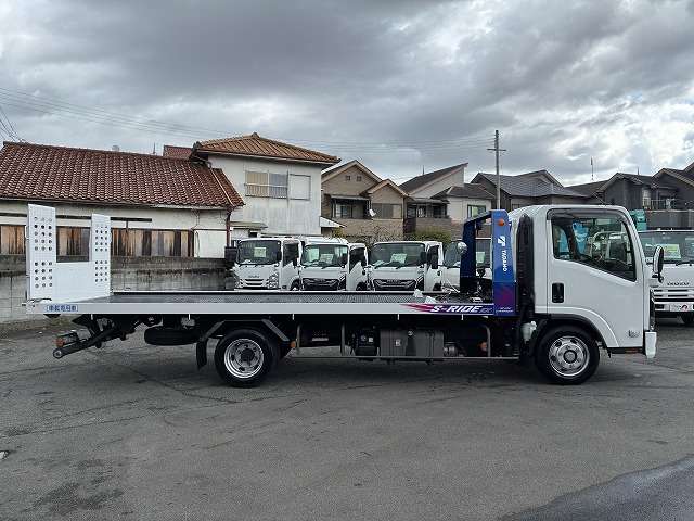 Isuzu Elf 5