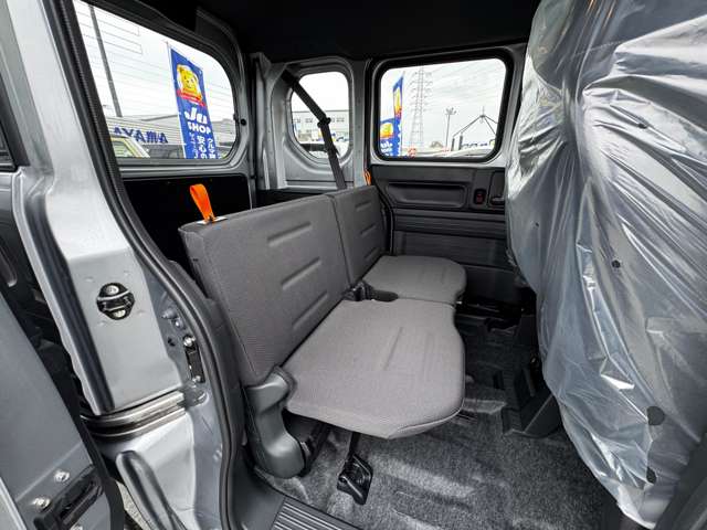 Honda N-VAN 12