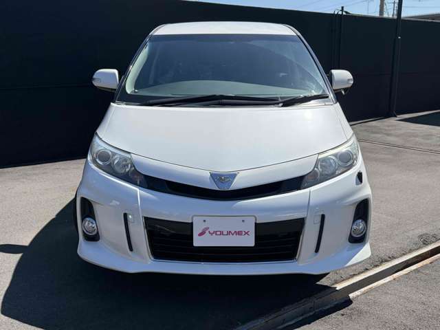 Toyota Estima 2