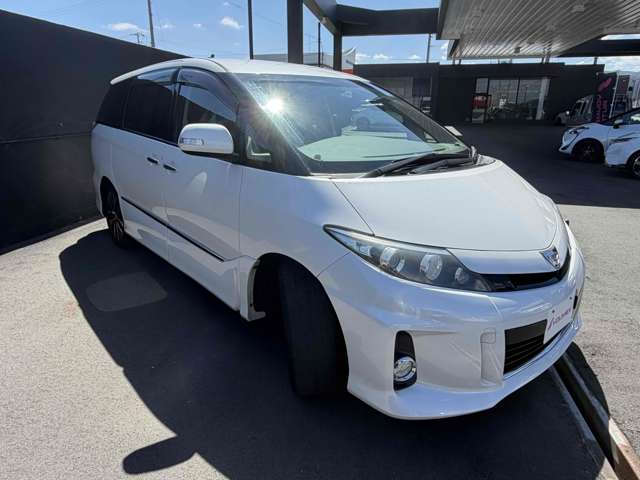 Toyota Estima 3