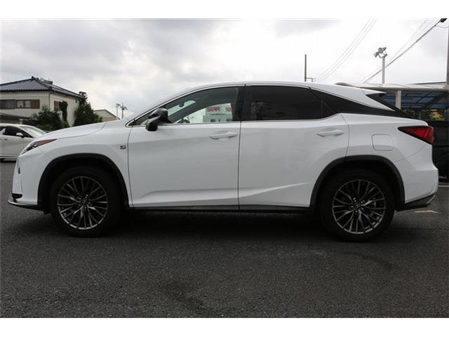 Lexus RX 11