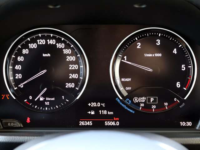 BMW X1 12