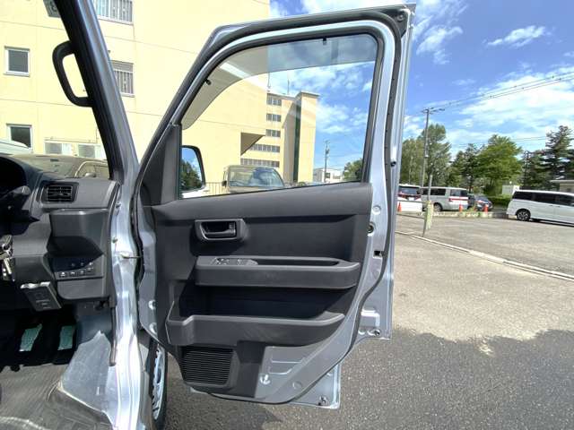 Daihatsu Hijet Cargo 7