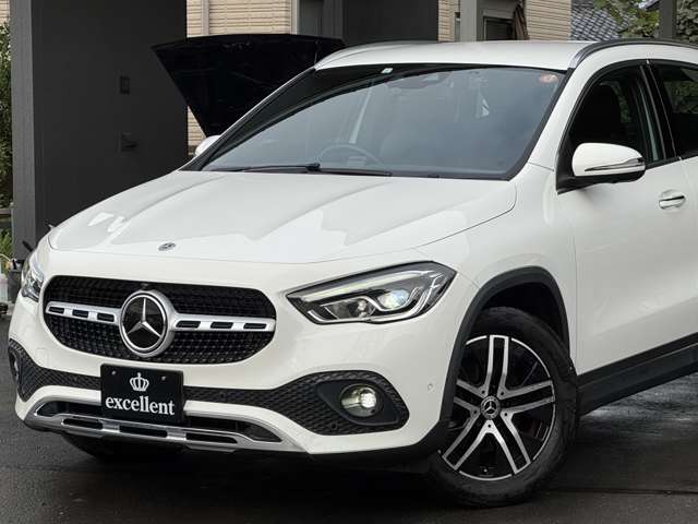Mercedes-Benz GLA-Class 5
