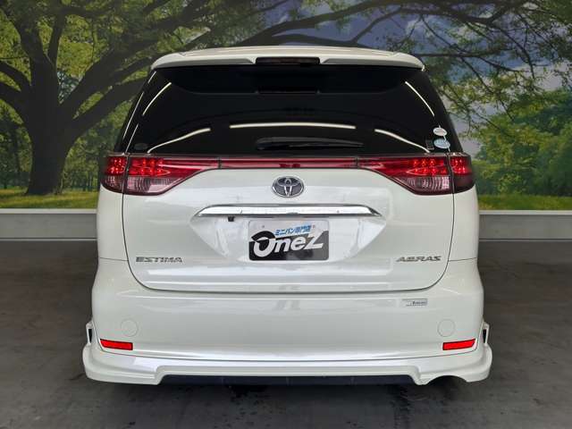 Toyota Estima 10