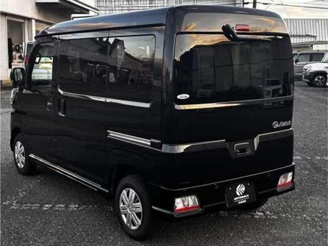 Daihatsu Atrai 6
