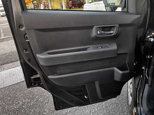 Daihatsu Atrai 8