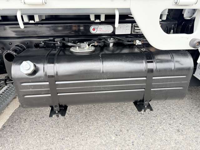 Mazda Bongo Truck 12