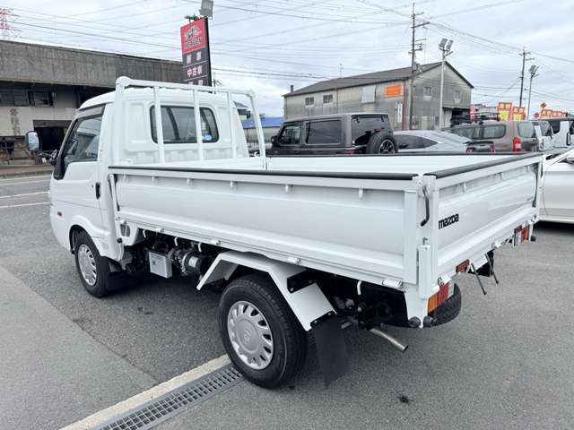 Mazda Bongo Truck 5