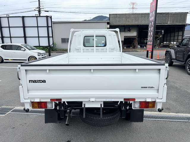 Mazda Bongo Truck 6