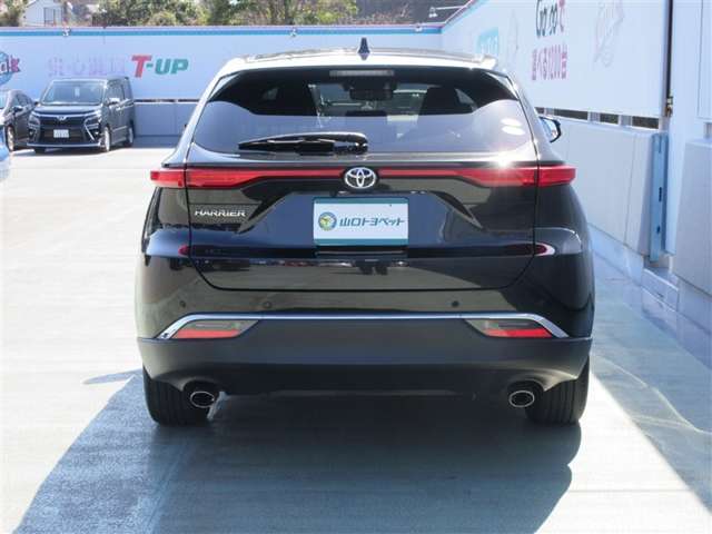 Toyota Harrier 4