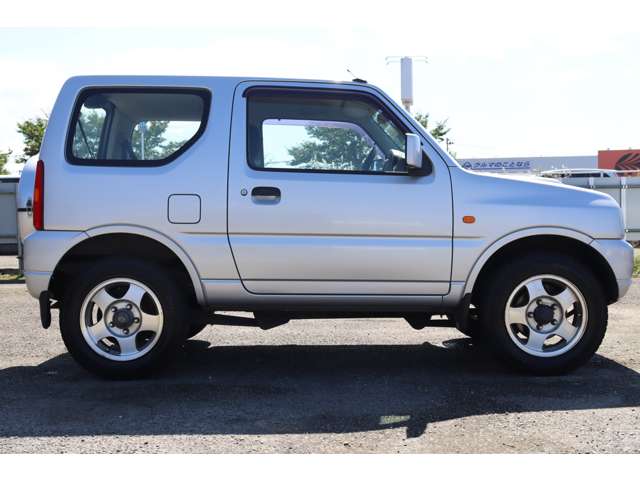 Suzuki Jimny 8