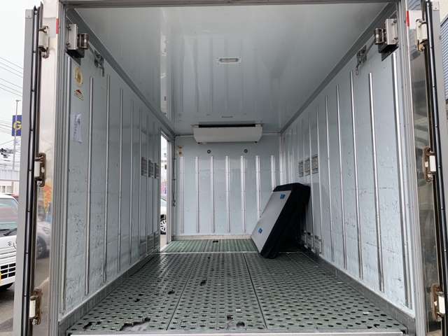 Mitsubishi Fuso Canter 11